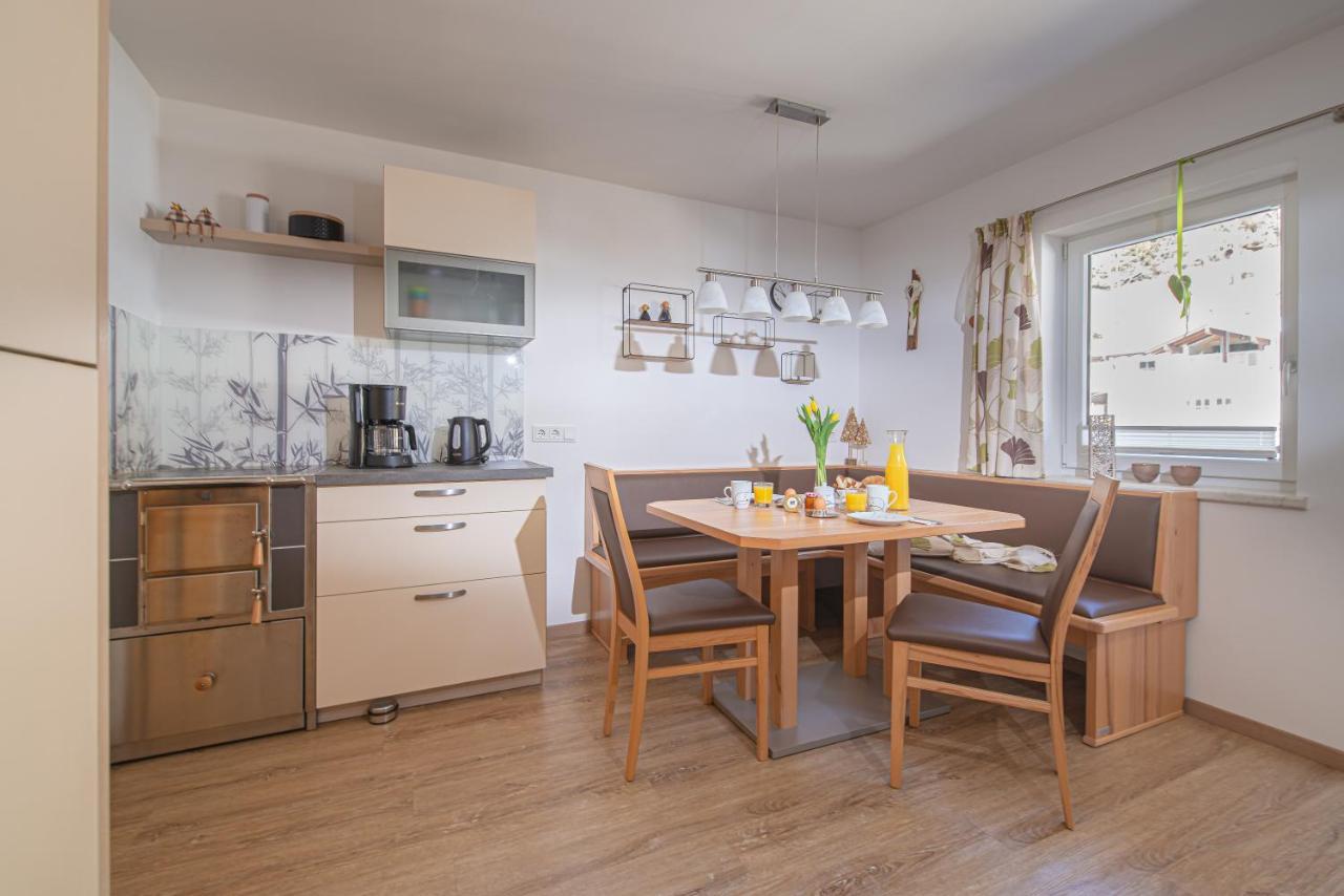 Appartment Lechner Neukirchen am Großvenediger Eksteriør billede